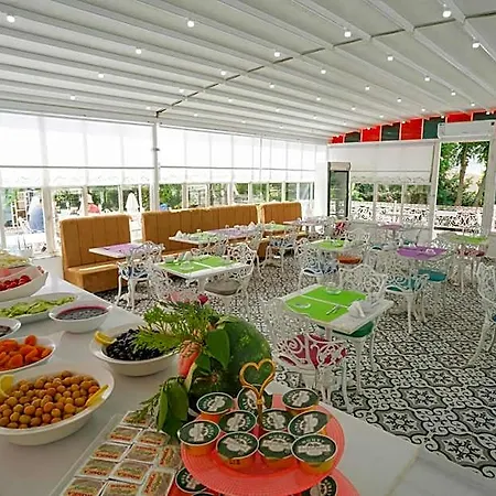 Hotell Buyukada Cankaya 3*
