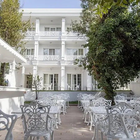 Hotel Buyukada Cankaya 3*