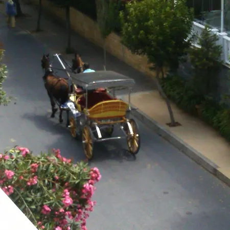 Otel Buyukada Cankaya Adalar