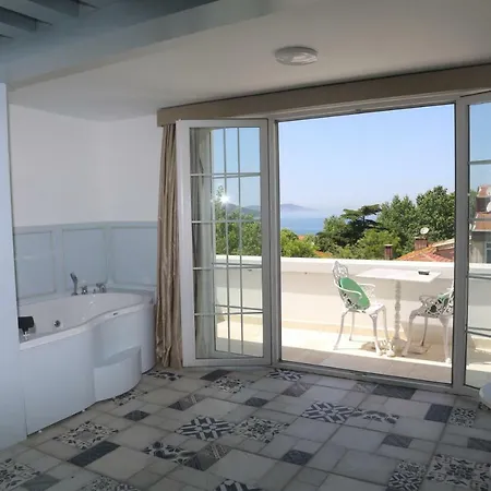 Otel Buyukada Cankaya 3*