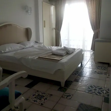 Hotel Buyukada Cankaya 3*