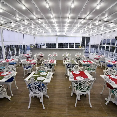 Buyukada Cankaya Hotel Prinseneilanden