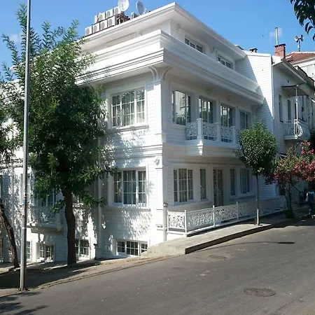 Buyukada Cankaya ホテル アダラー